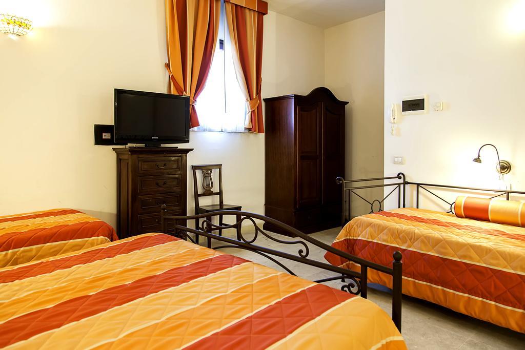 Antico Belvedere B&B Lecce Room photo